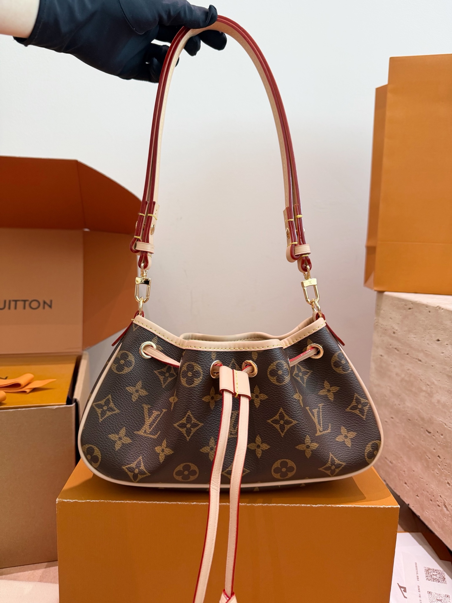 LV Monogram Handbag Monogram Canvas Crossbody 155